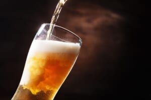 大腸内視鏡検査前日にお酒を飲んでしまった…対処法やお酒に関するQ&A